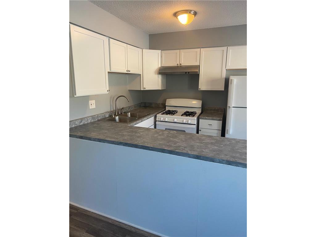 2708 Xylon Avenue N New Hope MN 55427 7012913 image5