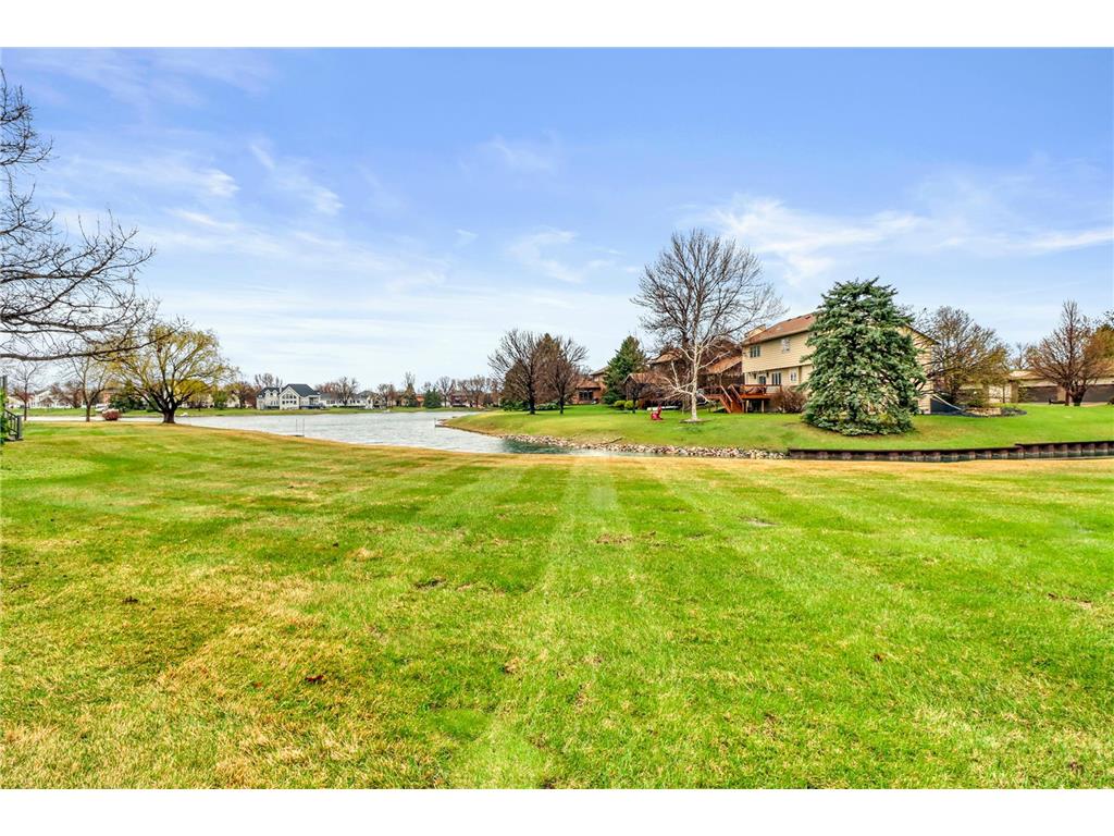 2709 30th Avenue S Fargo ND 58103 - Bluemont Lakes 7065656 image54