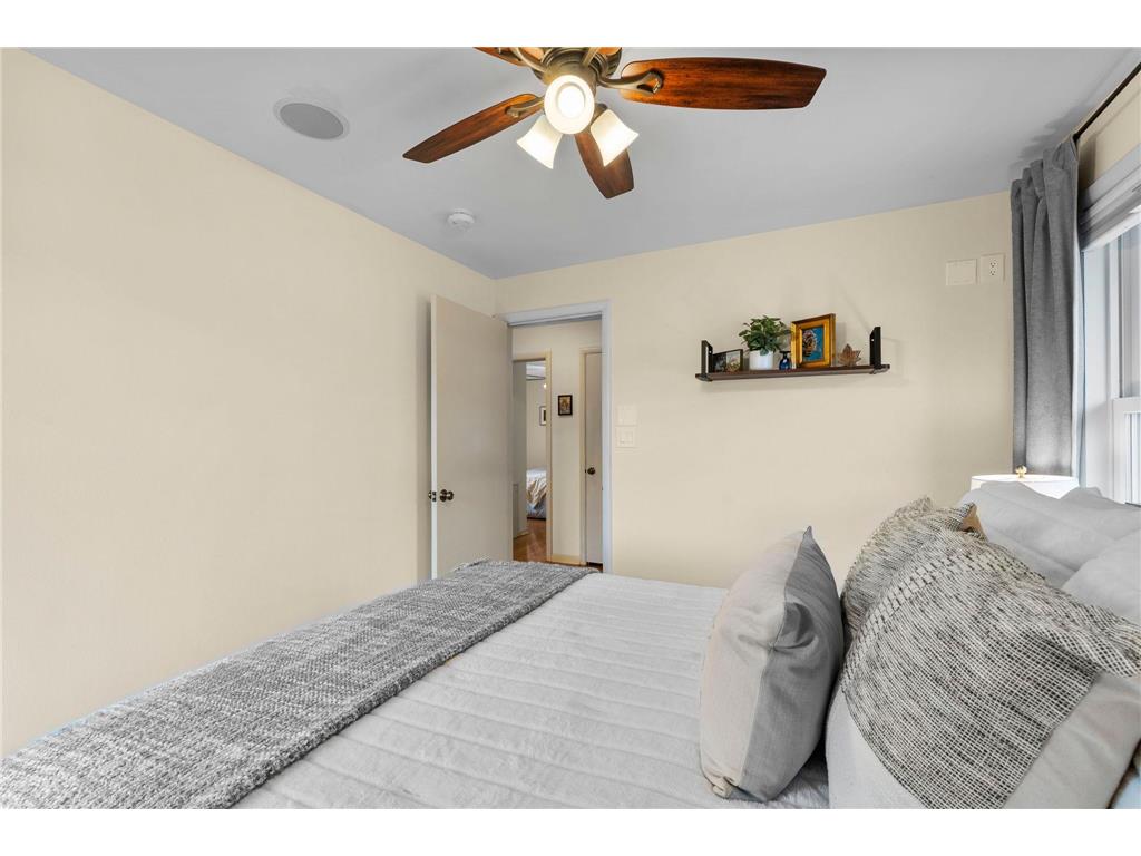 2709 W 60th Street Minneapolis MN 55410 7074298 image13