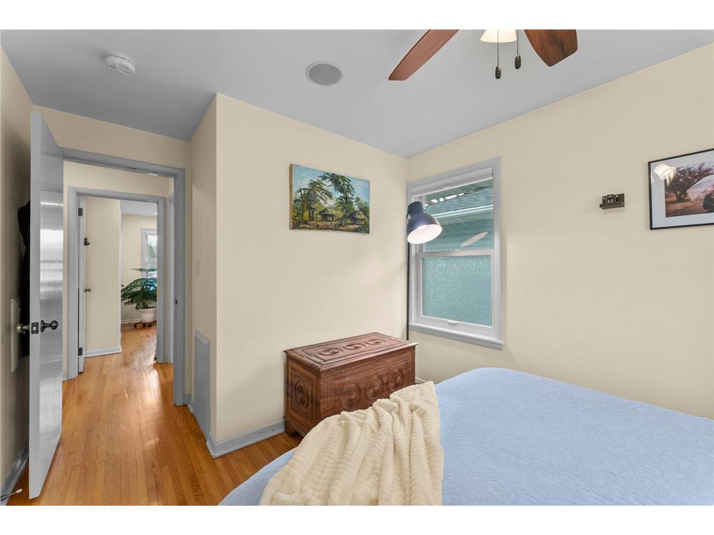 2709 W 60th Street Minneapolis MN 55410 7074298 image15