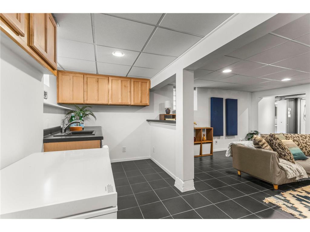 2709 W 60th Street Minneapolis MN 55410 7074298 image26