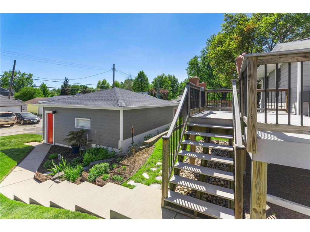 2709 W 60th Street Minneapolis MN 55410 7074298 image34