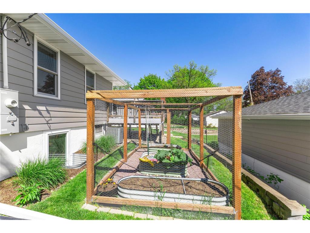 2709 W 60th Street Minneapolis MN 55410 7074298 image36