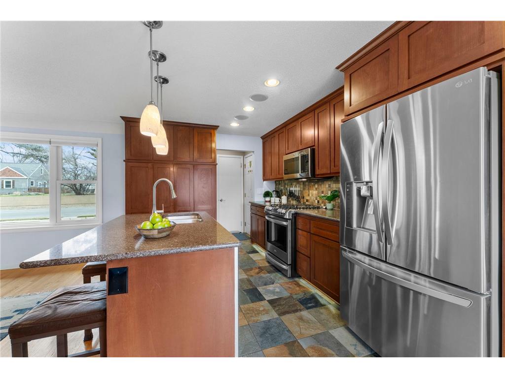 2709 W 60th Street Minneapolis MN 55410 7074298 image7