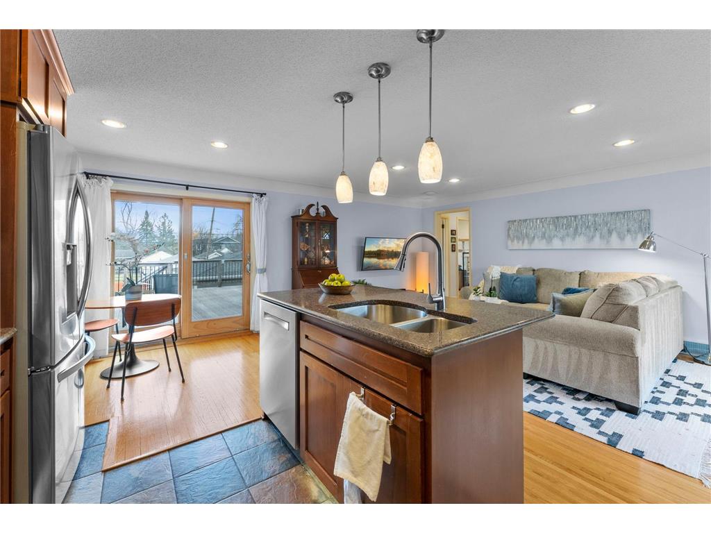 2709 W 60th Street Minneapolis MN 55410 7074298 image9