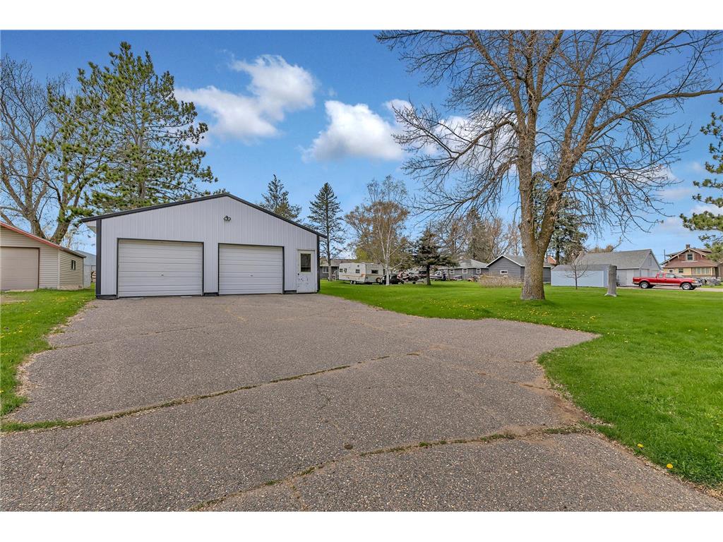 271 4th Street Holdingford MN 56340 7068546 image10