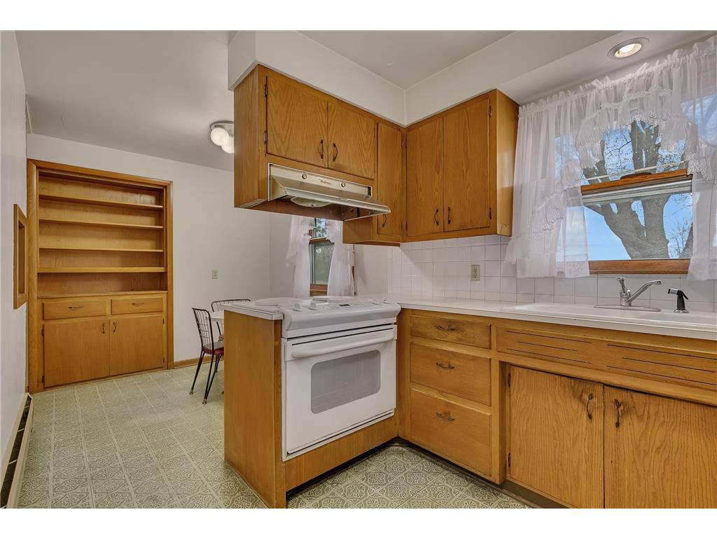271 4th Street Holdingford MN 56340 7068546 image12