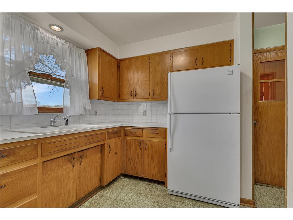 271 4th Street Holdingford MN 56340 7068546 image13