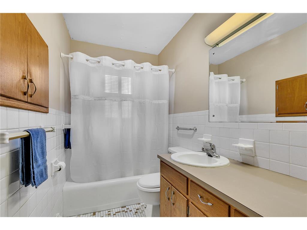 271 4th Street Holdingford MN 56340 7068546 image26