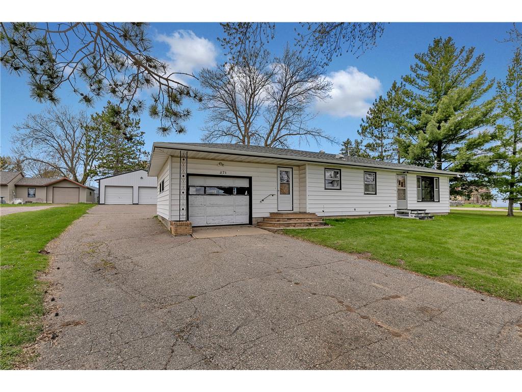 271 4th Street Holdingford MN 56340 7068546 image3