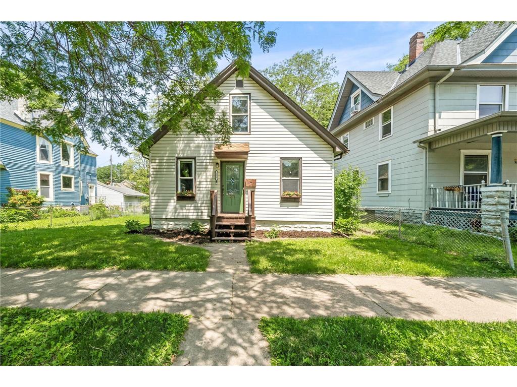 271 Harrison Avenue Saint Paul MN 55102 6716062 image1