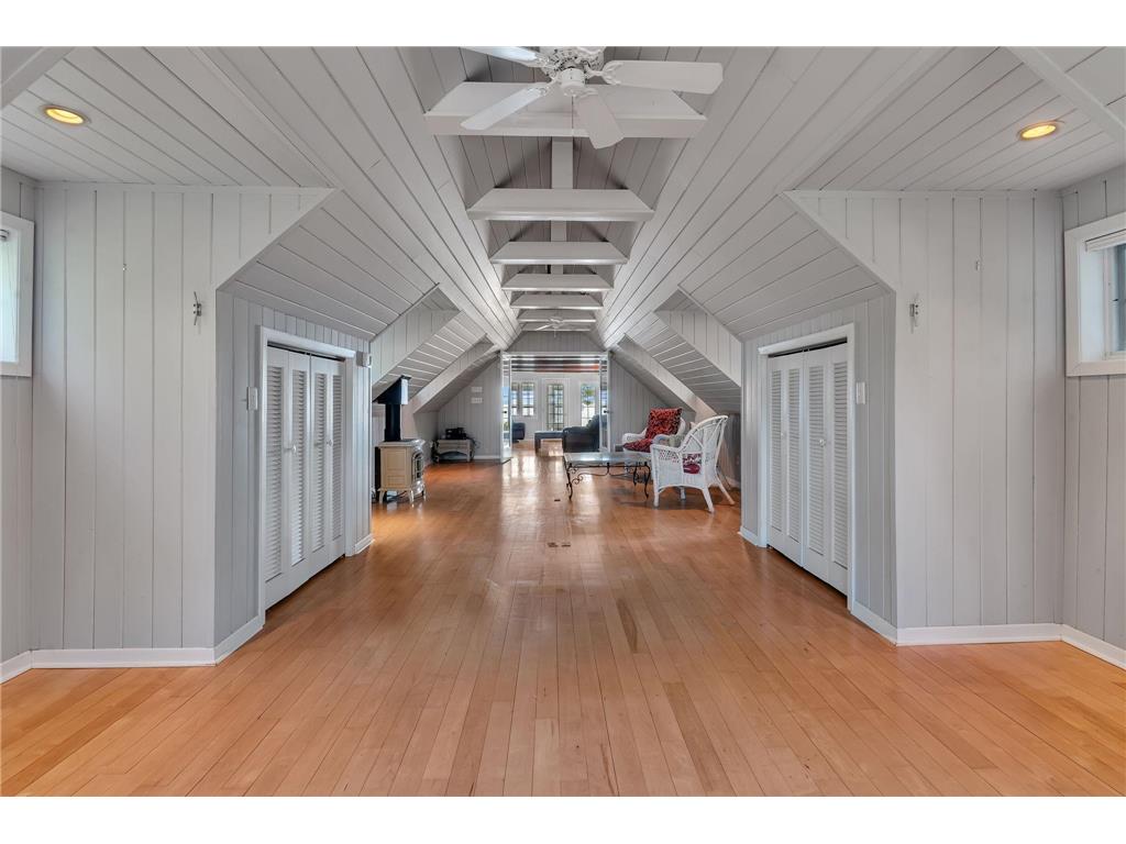 271 Lake Avenue N Spicer MN 56288 - Green 7081012 image17