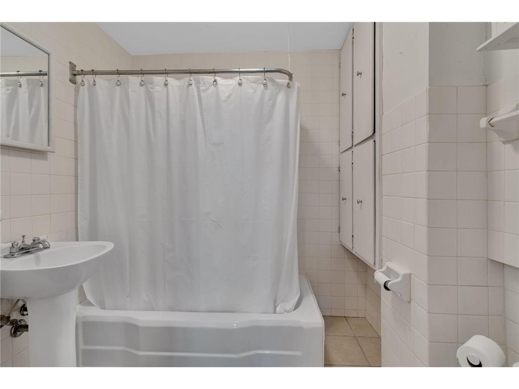 271 Lake Avenue N Spicer MN 56288 - Green 7081012 image23