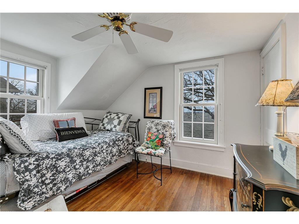 271 Lake Avenue N Spicer MN 56288 - Green 7081012 image31