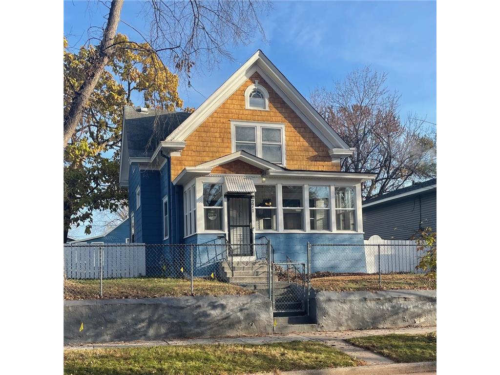 271 Robie Street E Saint Paul MN 55107 6631179 image1