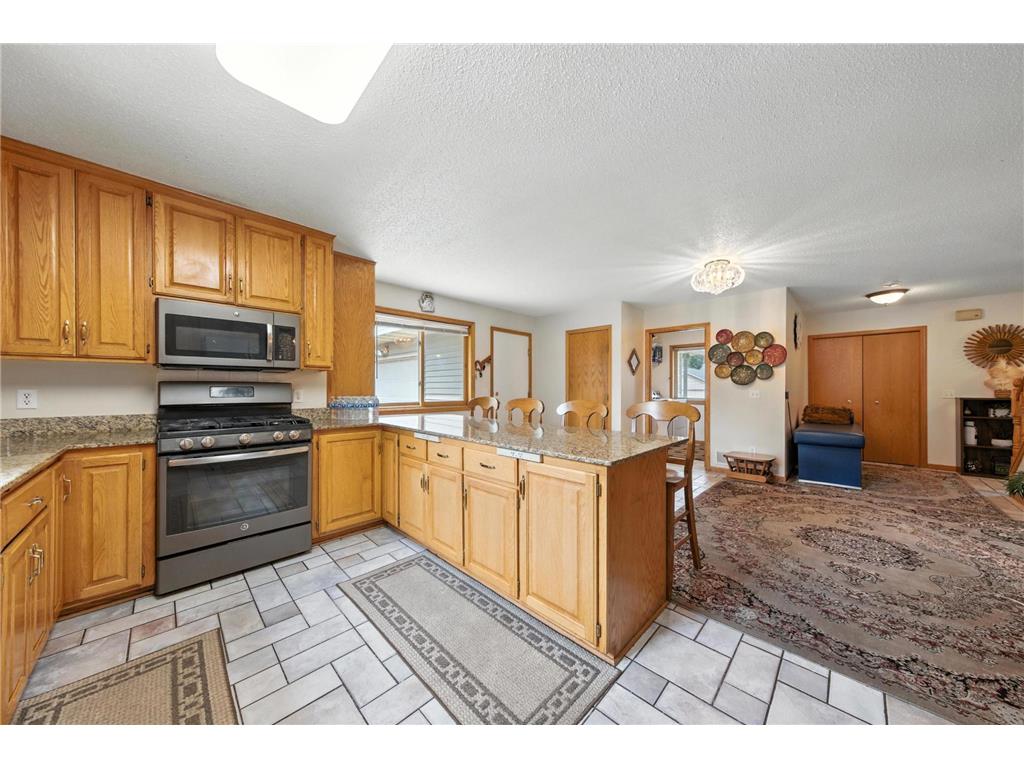 2710 91st Avenue NE Blaine MN 55449 7074629 image10