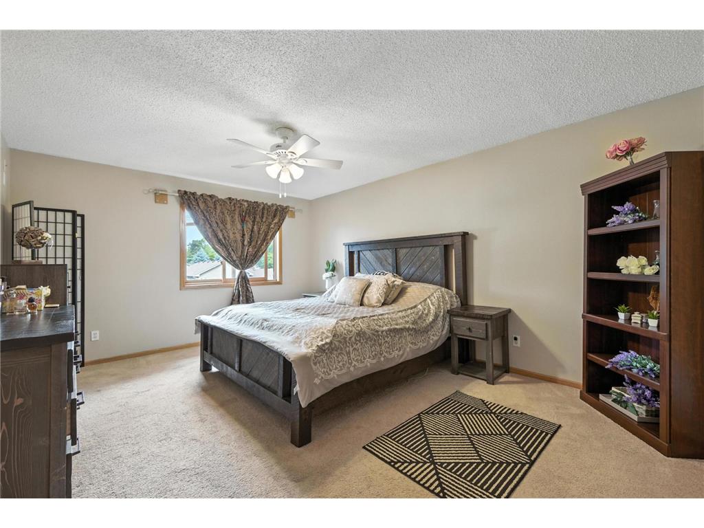 2710 91st Avenue NE Blaine MN 55449 7074629 image18