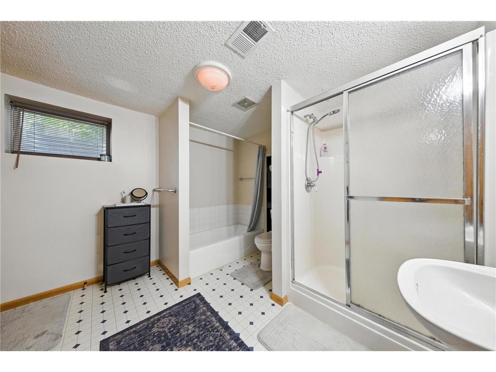 2710 91st Avenue NE Blaine MN 55449 7074629 image25