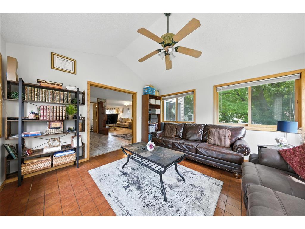2710 91st Avenue NE Blaine MN 55449 7074629 image8