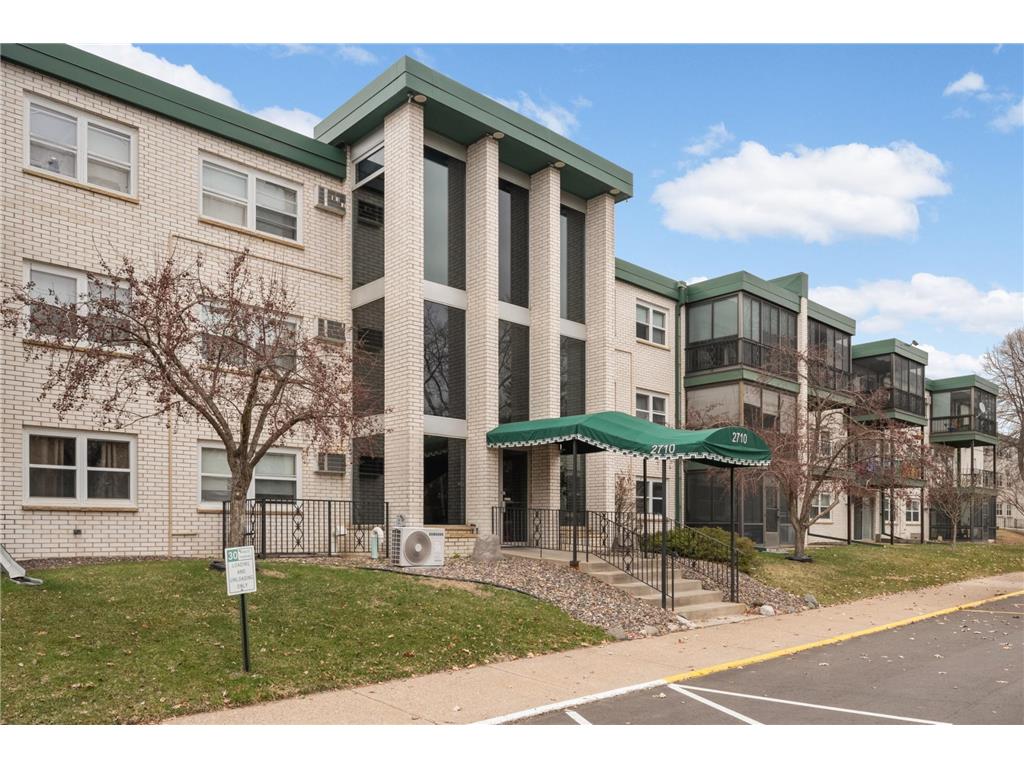 2710 Dale Street N #B-116 Roseville MN 55113 7043519 image1