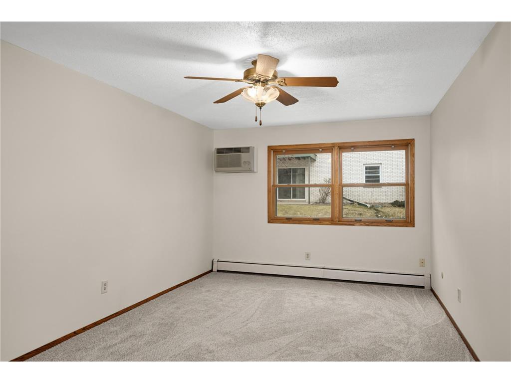 2710 Dale Street N #B-116 Roseville MN 55113 7043519 image14