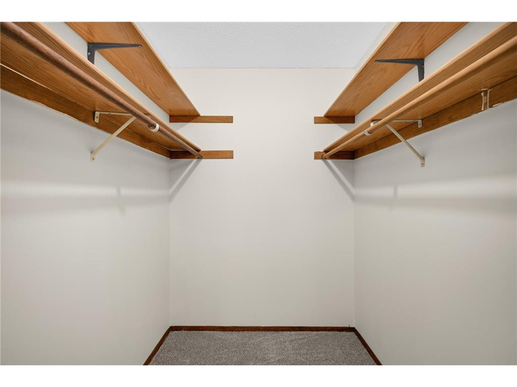 2710 Dale Street N #B-116 Roseville MN 55113 7043519 image17