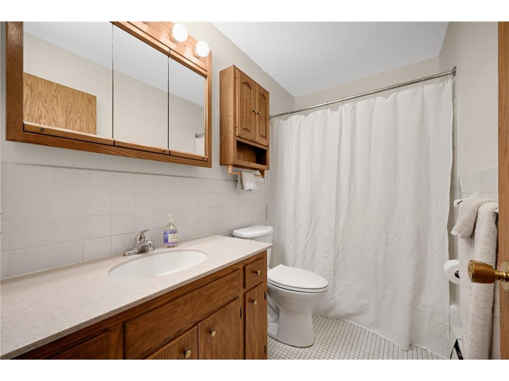 2710 Dale Street N #B-116 Roseville MN 55113 7043519 image20
