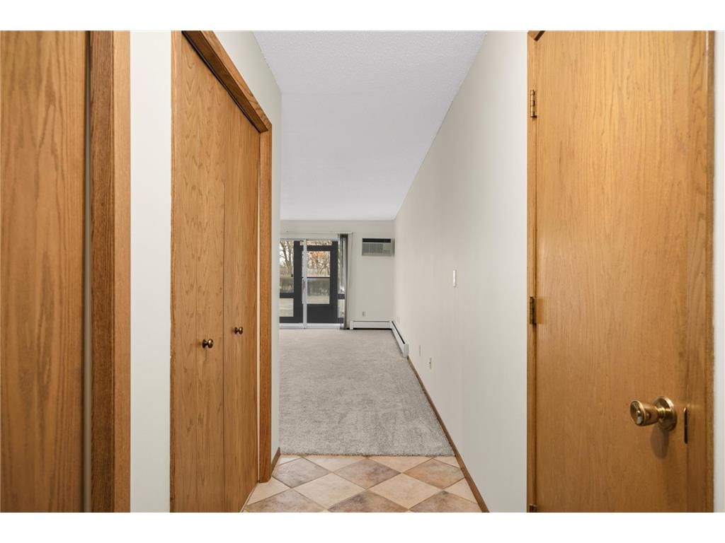 2710 Dale Street N #B-116 Roseville MN 55113 7043519 image4