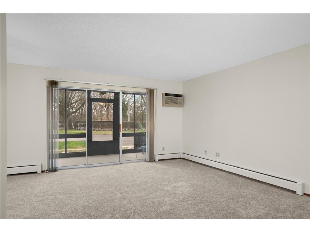2710 Dale Street N #B-116 Roseville MN 55113 7043519 image7