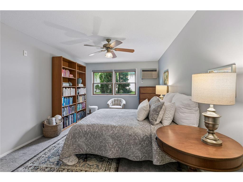 2710 Dale Street N #B107 Roseville MN 55113 7070402 image16