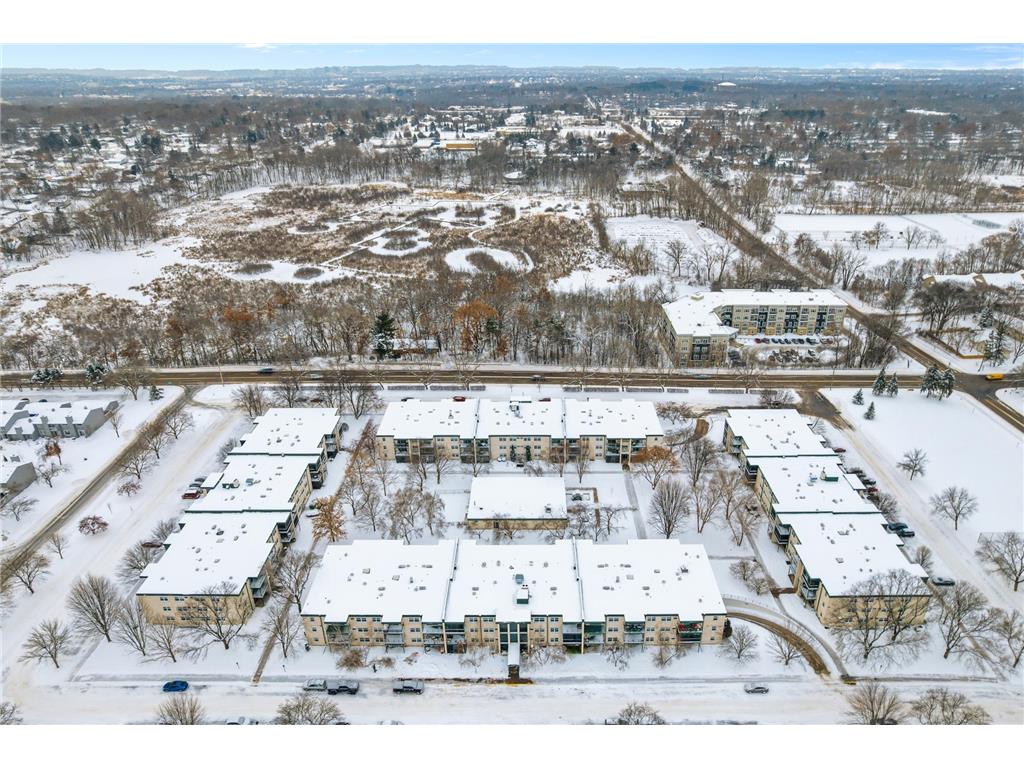 2710 Dale Street N #B307 Roseville MN 55113 7003150 image29