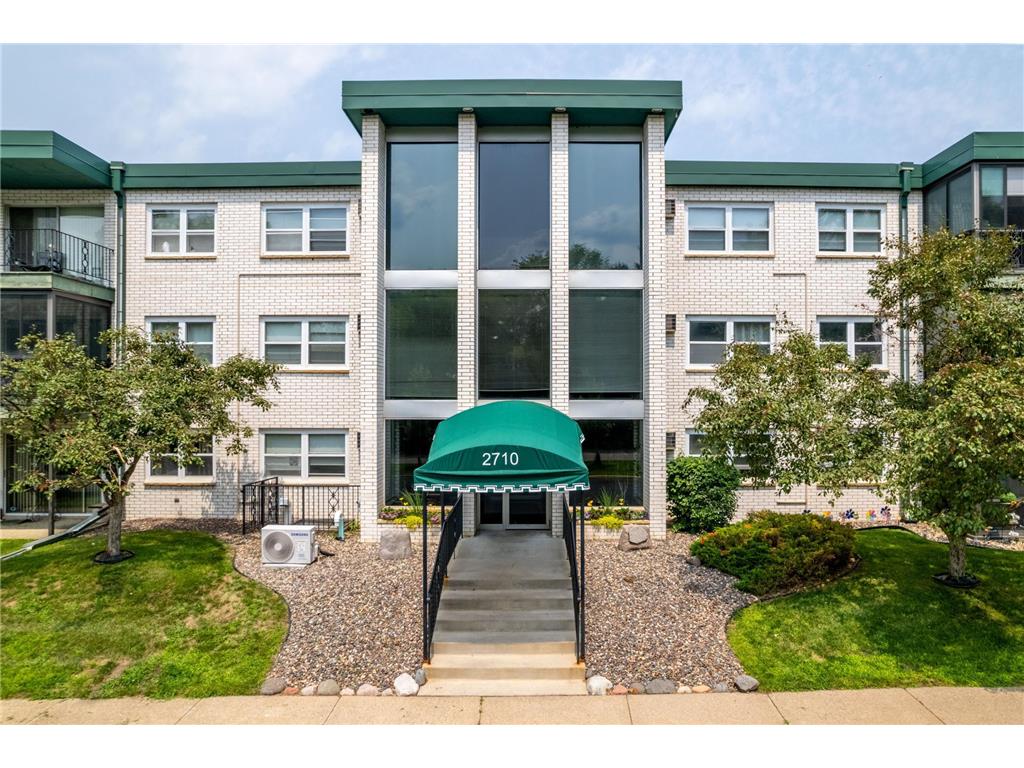 2710 Dale Street N B309, Roseville, MN, 55113 MLS 6402442 Edina Realty