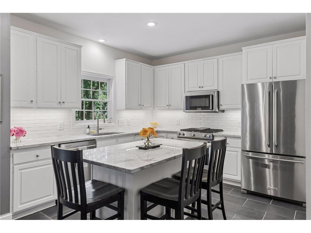 2710 Itasca Avenue S Saint Mary's Point MN 55043 - St Croix River 7098128 image6
