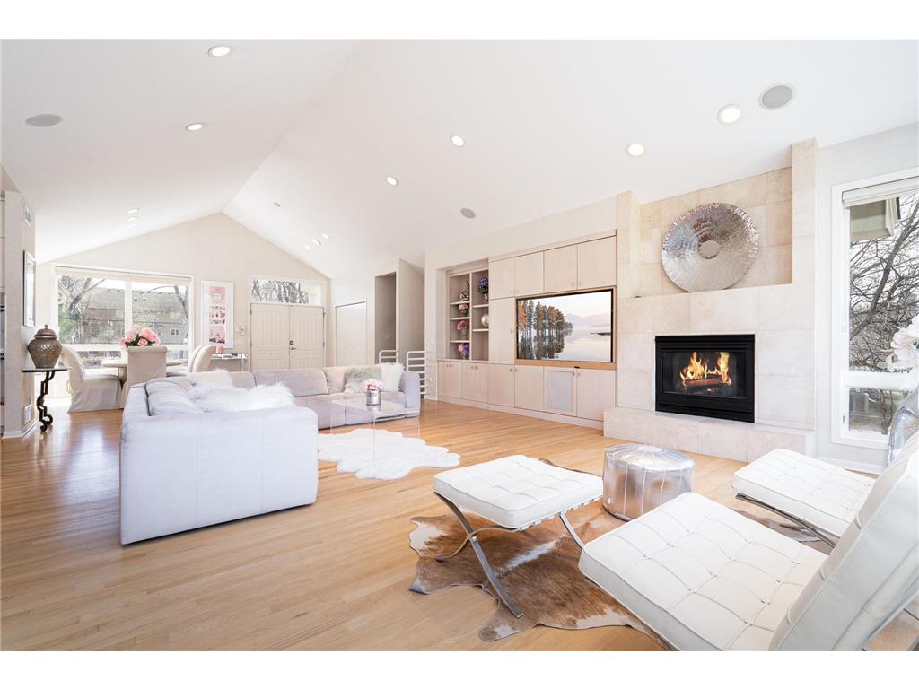 2710 Mayflower Avenue Minnetonka MN 55305 6336453 image1