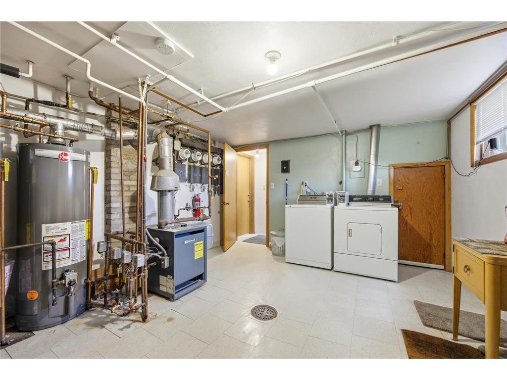2710 N 8th Street N Fargo ND 58102 7092993 image9