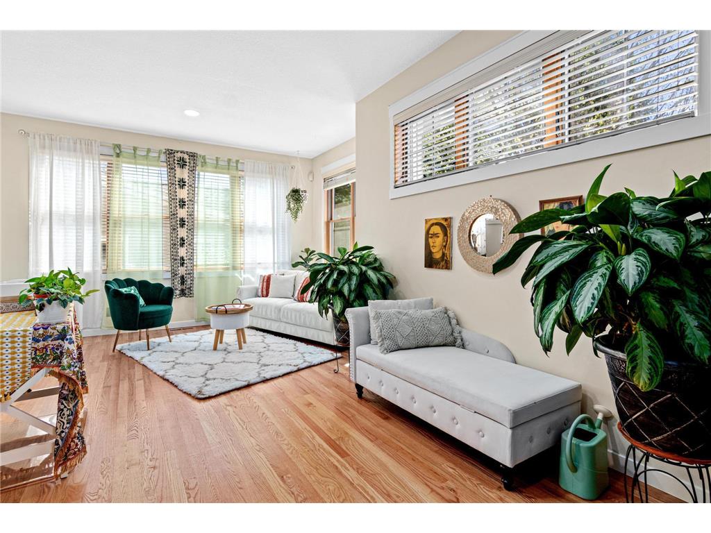 2710 Red Splendor Circle E Maplewood MN 55119 7049008 image16
