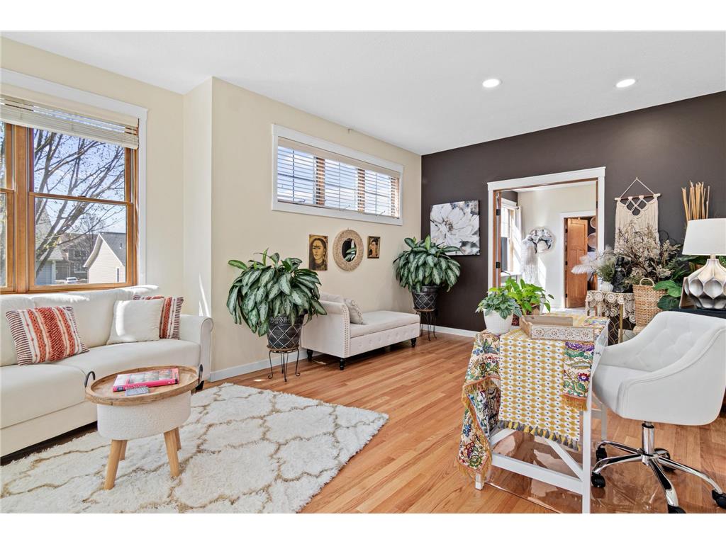 2710 Red Splendor Circle E Maplewood MN 55119 7049008 image17