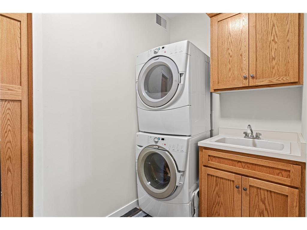 2710 Red Splendor Circle E Maplewood MN 55119 7049008 image27