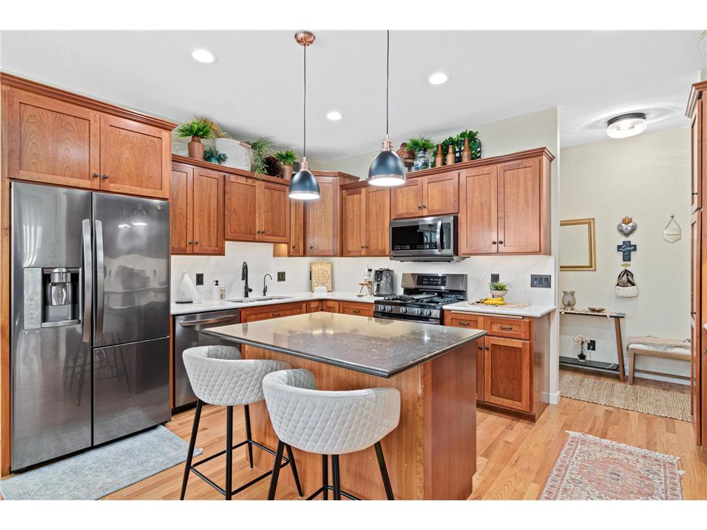 2710 Red Splendor Circle E Maplewood MN 55119 7049008 image9