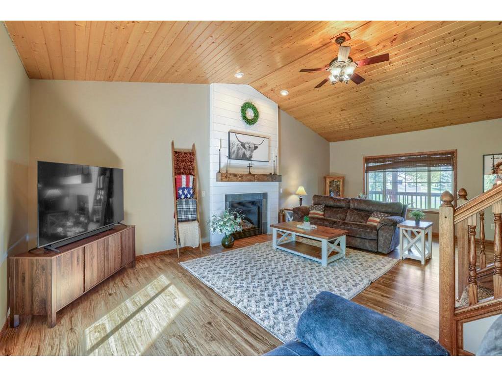 27104 115th Street NW Livonia Twp MN 55398 7073502 image17