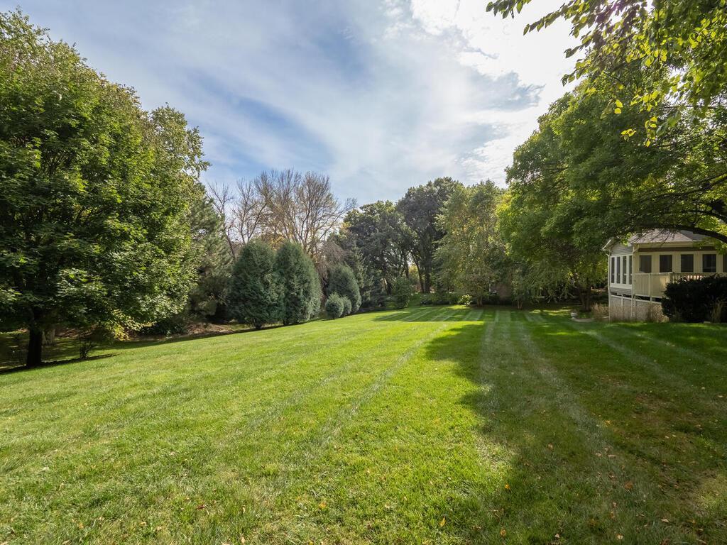 2711 Bent Tree Circle Minnetonka MN 55305 6794172 image7