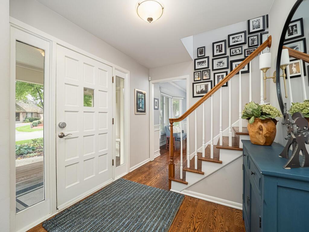 2711 Bent Tree Circle Minnetonka MN 55305 6794172 image9