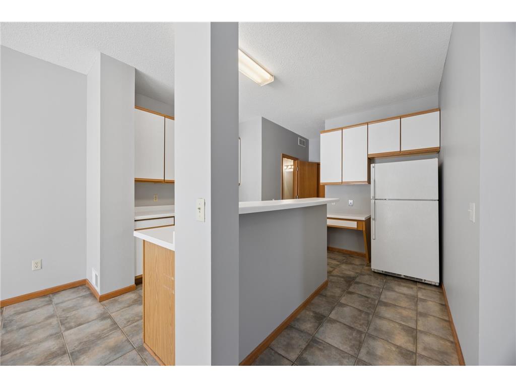 2711 Mallard Drive Woodbury MN 55125 7037422 image10