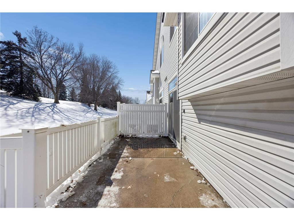 2711 Mallard Drive Woodbury MN 55125 7037422 image23