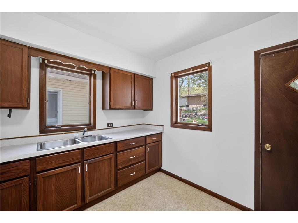 2711 W 9th Street Duluth MN 55806 7080559 image11