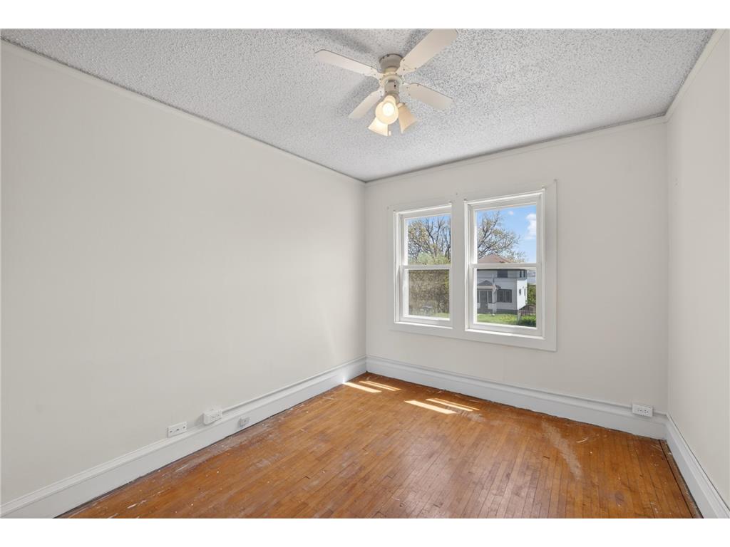 2711 W 9th Street Duluth MN 55806 7080559 image9