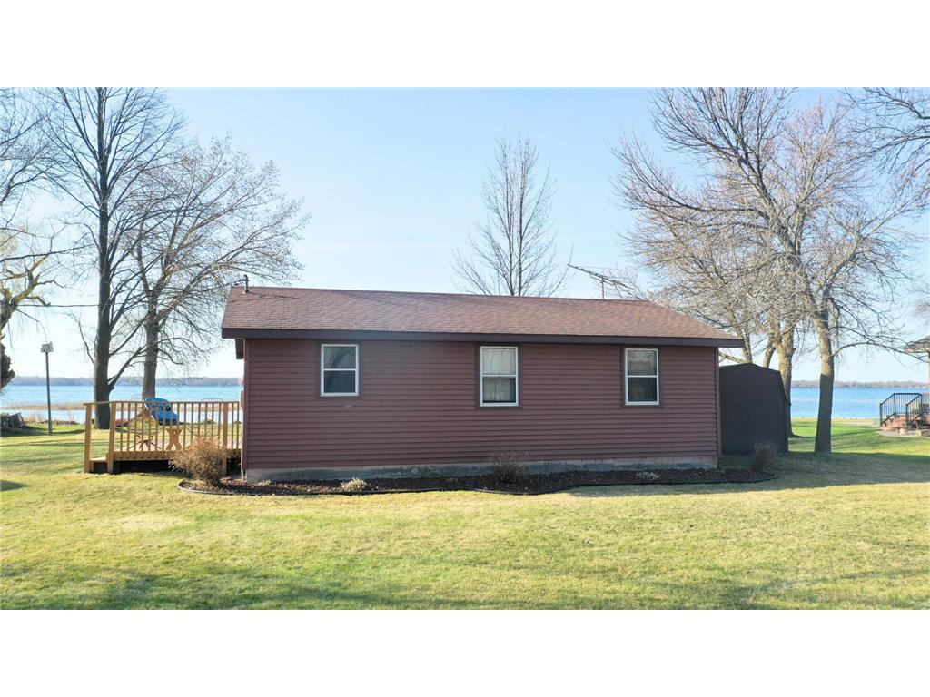 27113 Bass Beach Road Starbuck MN 56381 - Minnewaska 7059883 image16