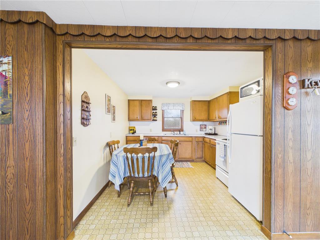 27113 Bass Beach Road Starbuck MN 56381 - Minnewaska 7059883 image6