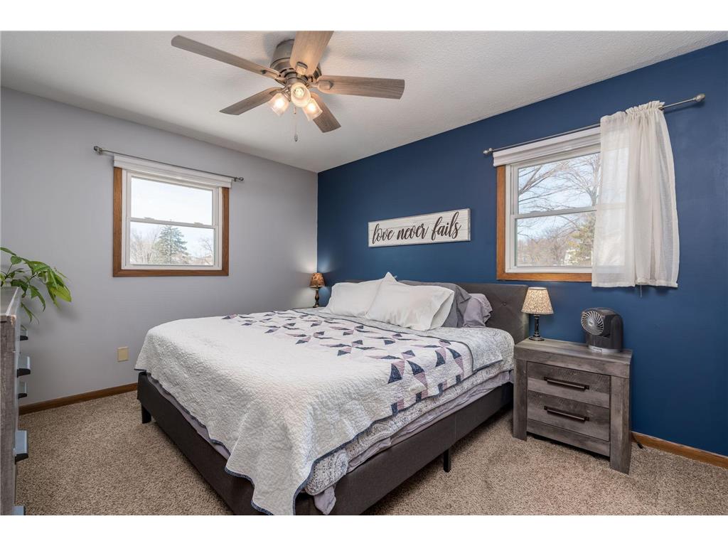 2712 E Main Street Mankato MN 56001 7039417 image11