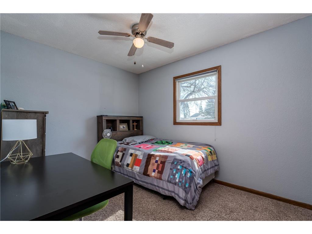 2712 E Main Street Mankato MN 56001 7039417 image13